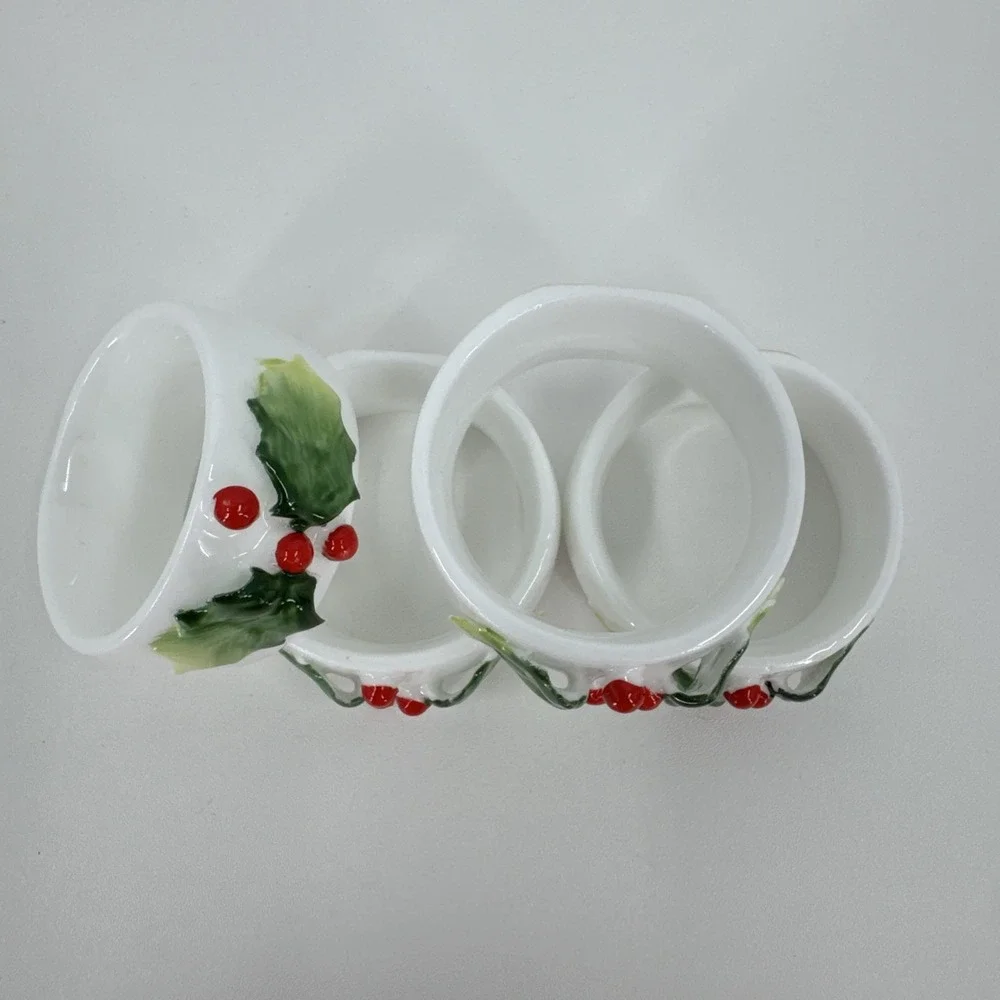 Vintage Himark‎ Holidays Holly Ceramic Napkin Ring Set of 4 Retro Christmas